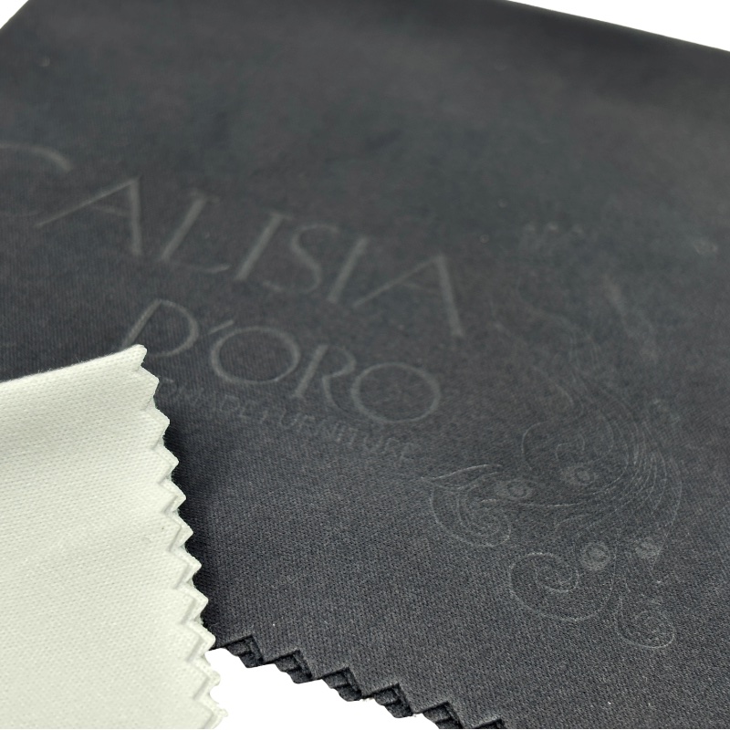 Reklamní předměty z mikrovlákna s tepelnou ražbou